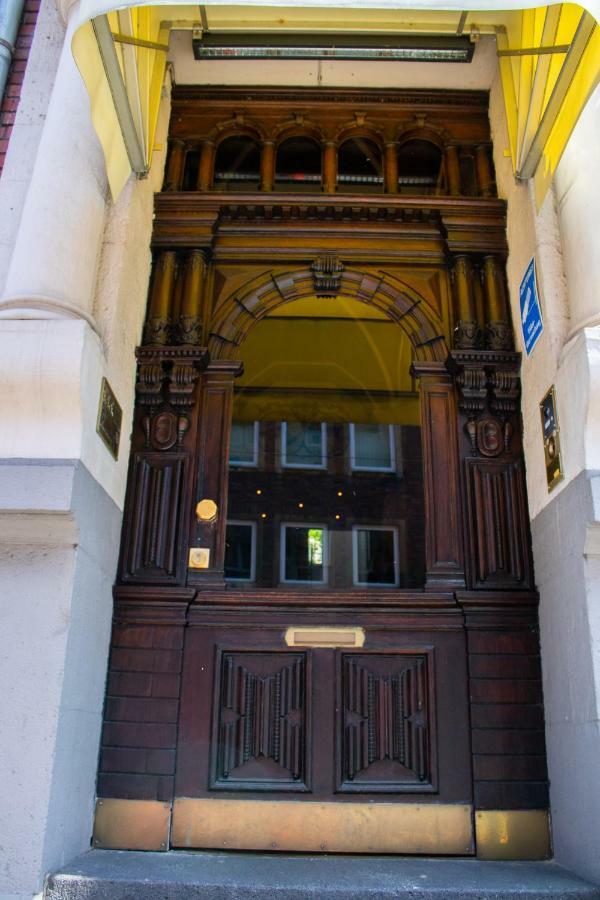 Hotel Stern ดุสเซลดอร์ฟ ภายนอก รูปภาพ